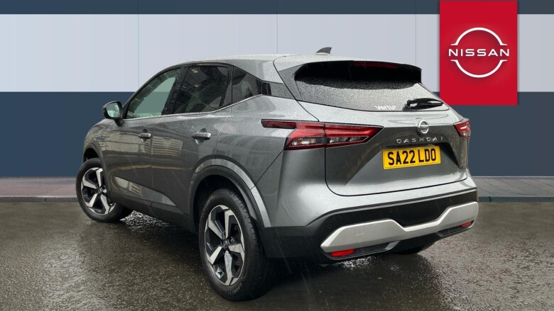 Nissan Qashqai 1.3 DiG-T MH N-Connecta 5dr Petrol Hatchback